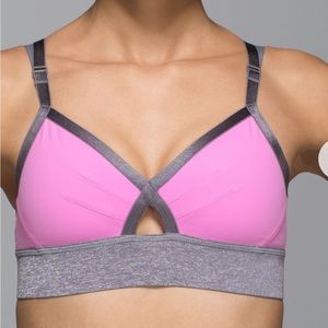 Lululemon - If You’re Lucky Bra- vintage pink/heather slate. Size 6 –EUC.
